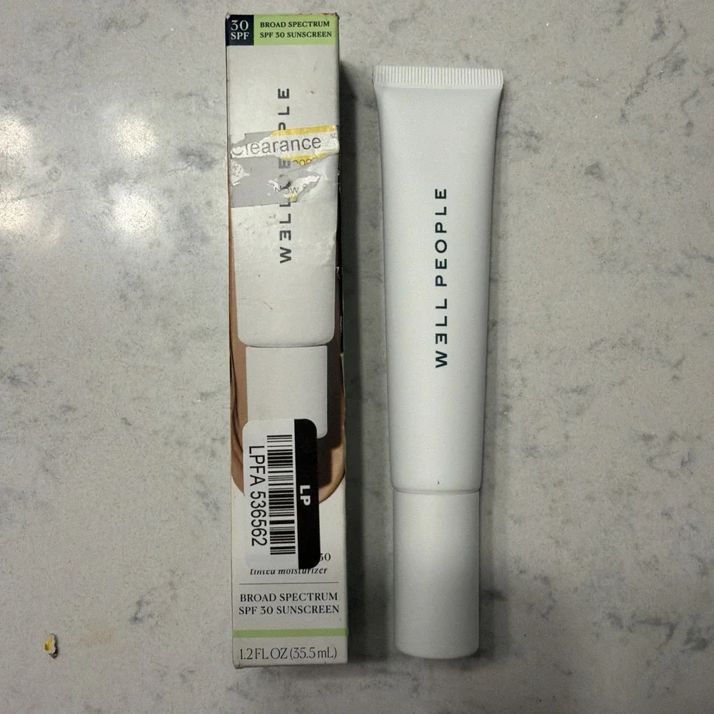 Well People Bio Tint SPF 30 Tinted Moisturizer - 10W - 1.2 fl oz